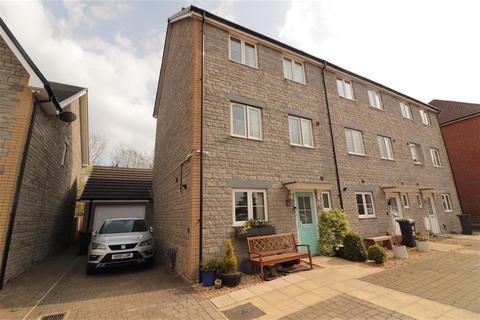 31 Blue Cedar Close, Yate, Bristol, BS37 4GE