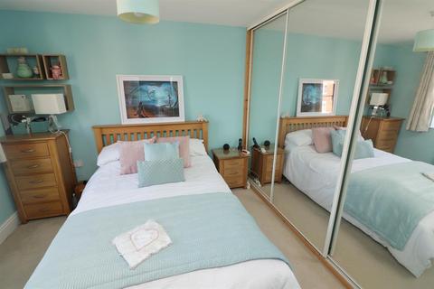 31 Blue Cedar Close, Yate, Bristol, BS37 4GE