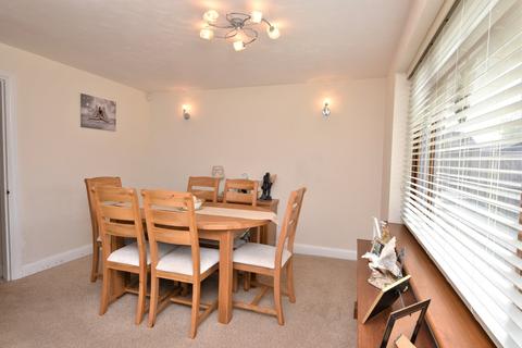 61 Wakering Road, Shoeburyness, Southend-on-sea, SS3 9SZ
