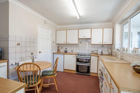 4 Haddon Road, Retford, DN22 7HE