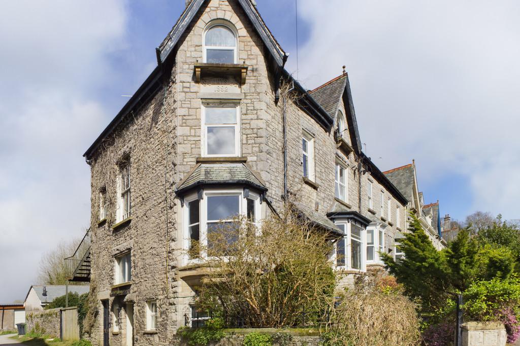 Front Aspect