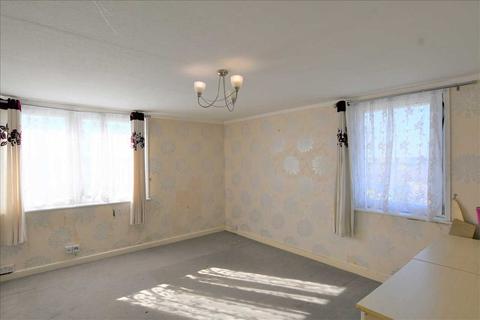 Flat 32, Scott House Woolmer Road, London, N18 2JH