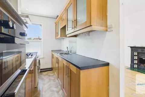 2 bedroom flat to rent – pohled 5