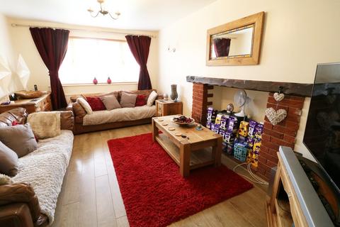 6 Bretshall Close, Shirley, Solihull, B90 4XH