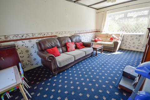 89 Rainbow Avenue, Hackenthorpe, Sheffield, S12 4AR