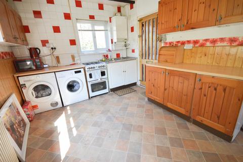 89 Rainbow Avenue, Hackenthorpe, Sheffield, S12 4AR