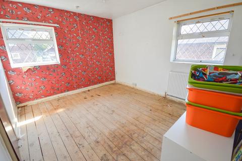 89 Rainbow Avenue, Hackenthorpe, Sheffield, S12 4AR