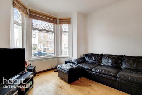 43 Malcolm Road, London, SE25 5HE