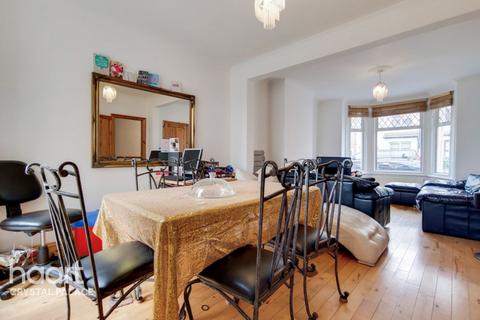 43 Malcolm Road, London, SE25 5HE