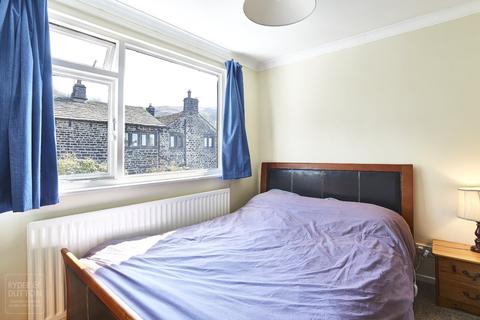 16 Primrose Avenue, Uppermill, Oldham, OL3 6DZ