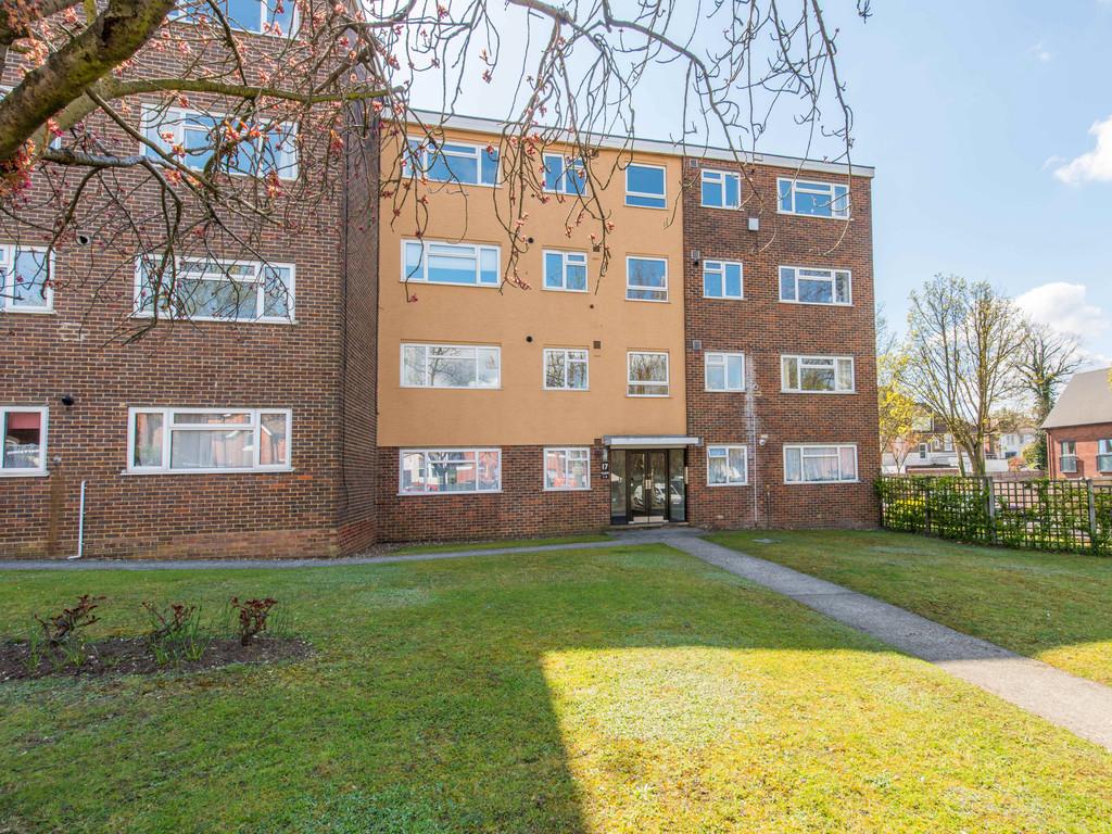 Stanley Park Road, Wallington 2 bed apartment £295,000