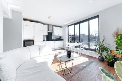 2 bedroom flat to rent, Southgate Road, London, N1