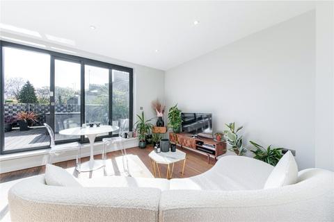 2 bedroom flat to rent, Southgate Road, London, N1