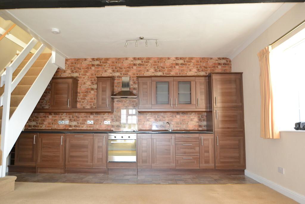 Chetwynd Aston, Newport 2 bed end of terrace house £625 pcm (£144 pw)