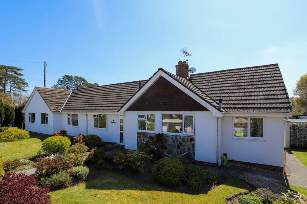 Heathfield Close, Bovey Tracey 5 bed detached bungalow £525,000