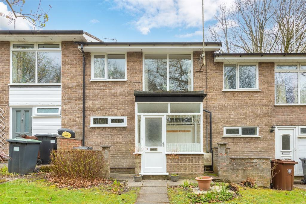 Turnlee Drive, Glossop, SK13 3 bed terraced house £185,000