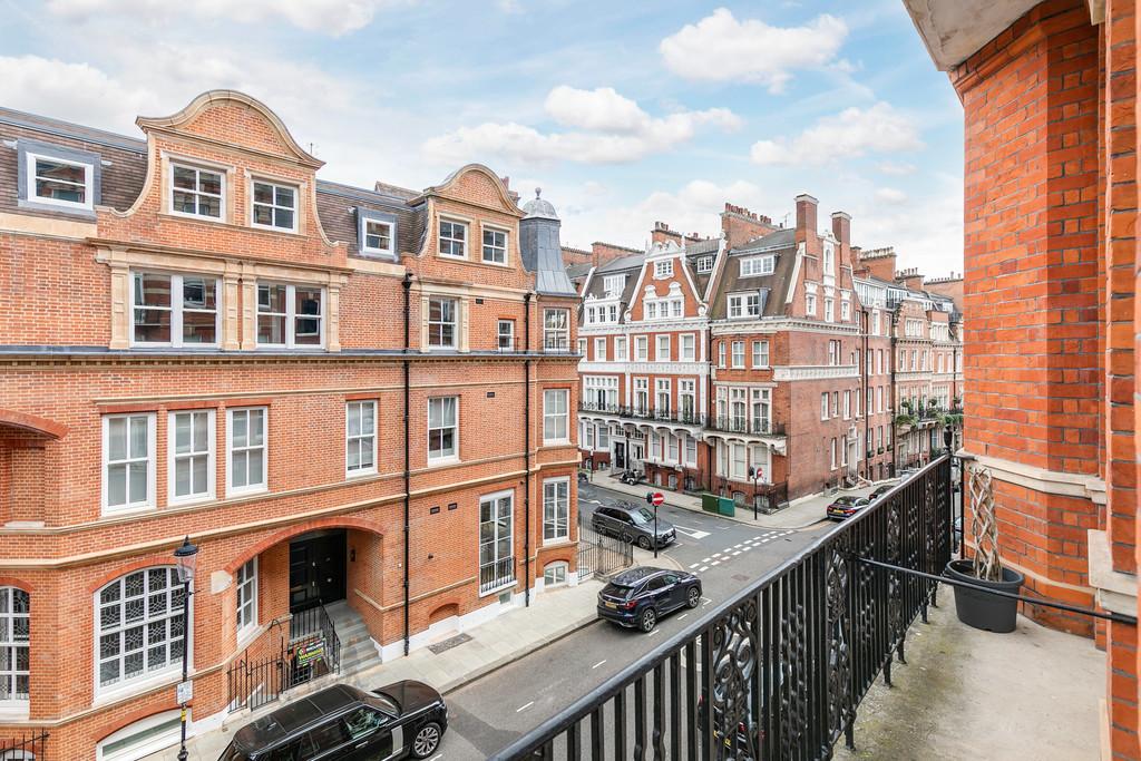 Kensington Court, Kensington 4 bed apartment for sale £3,950,000