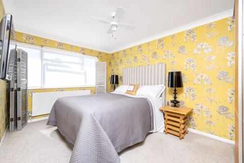 28 Knoll Road, Bexley, DA5 1AZ