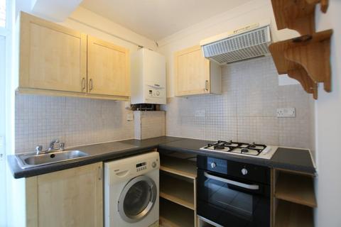 2 bedroom flat to rent, Chapter Road, Willesden, London