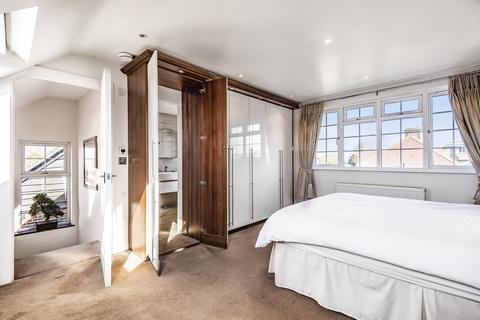 6 Broadhurst Avenue, Edgware, HA8 8TR