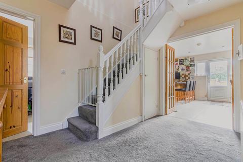 2, Blunts Farm Cottages Coopersale Lane, Theydon Bois, Epping, CM16 7NT