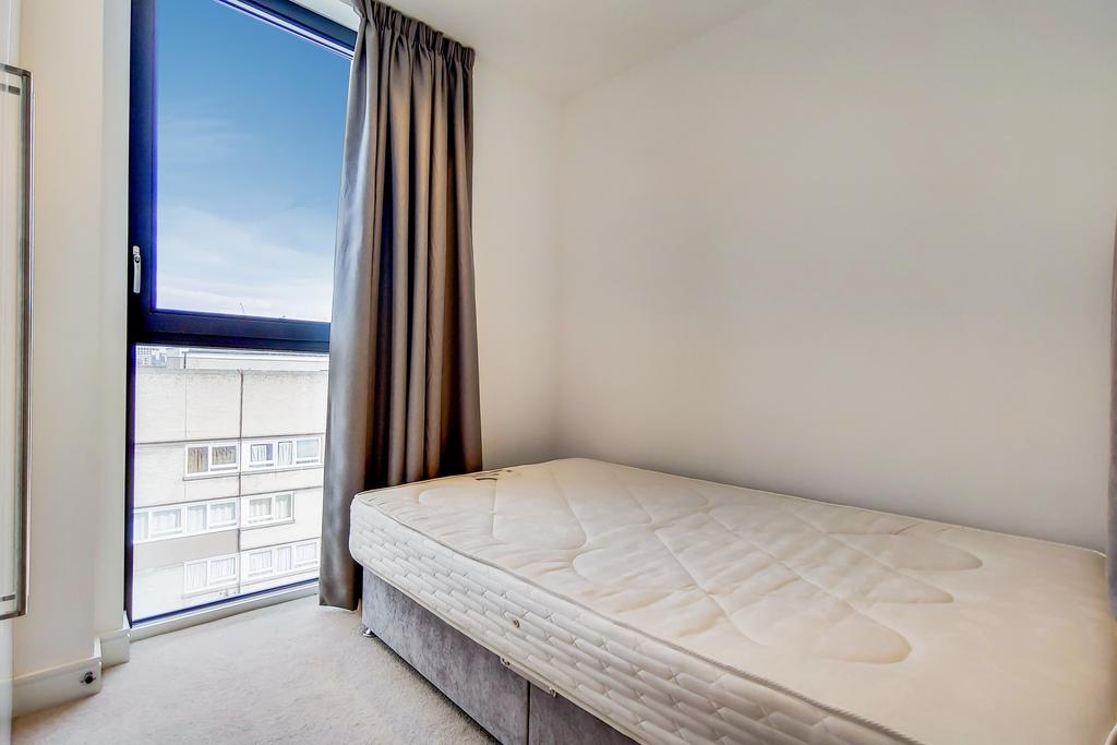 5 Bedroom 2-1-min.jpg