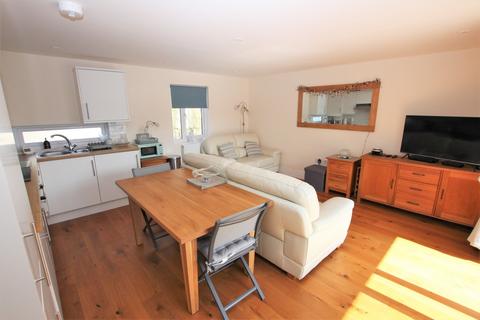 7, Lakedale Court Waterside, Dartford, DA1 4GD
