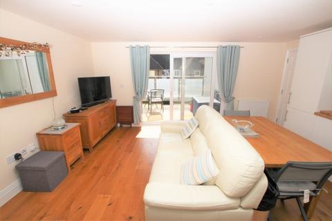 7, Lakedale Court Waterside, Dartford, DA1 4GD