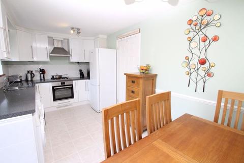 42 Densole Way, Densole, Folkestone, CT18 7BQ