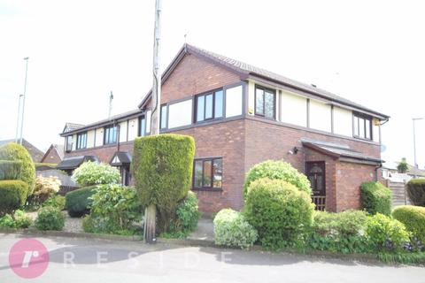 2 bedroom townhouse for sale, Norden Road, Rochdale OL11