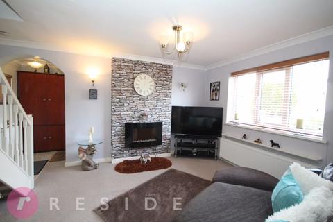 2 bedroom townhouse for sale, Norden Road, Rochdale OL11