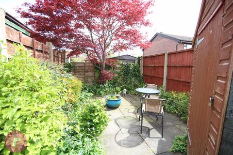 2 bedroom townhouse for sale, Norden Road, Rochdale OL11