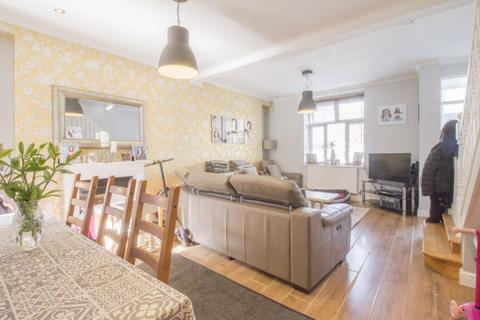 27 Bridgefield Street, Abertridwr, Caerphilly, CF83 4DG