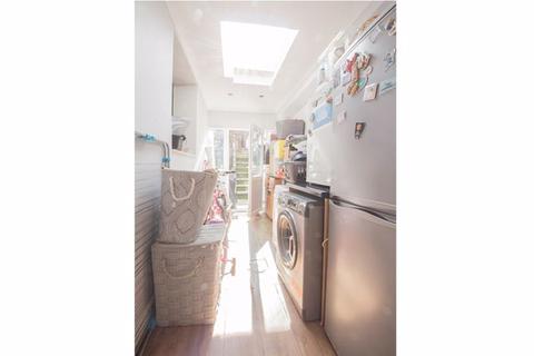 27 Bridgefield Street, Abertridwr, Caerphilly, CF83 4DG