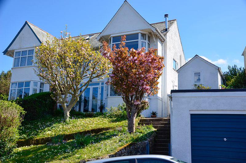CLENNON RISE PAIGNTON 4 bed semidetached house £400,000