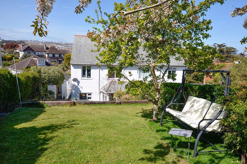 CLENNON RISE PAIGNTON 4 bed semidetached house £400,000