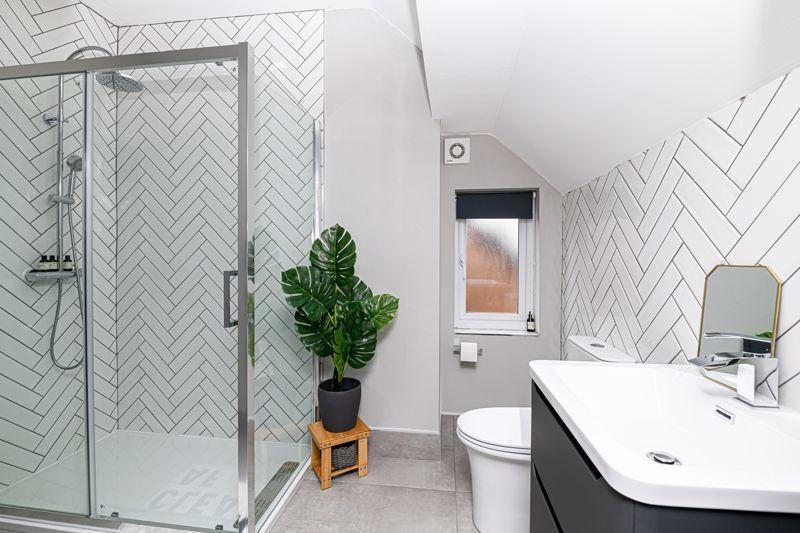 En Suite Shower Room