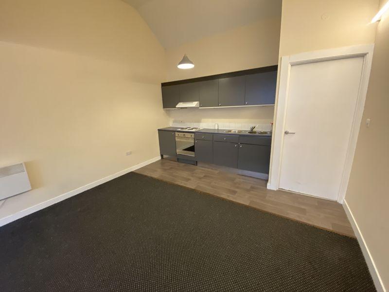 Lounge/Kitchen