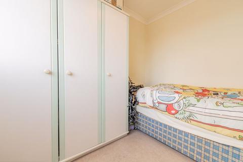 83 Cotlandswick, London Colney, St Albans, AL2 1EQ