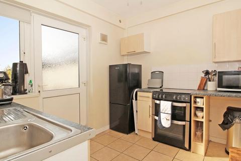 128 Ivorydown, Bromley, BR1 5EF