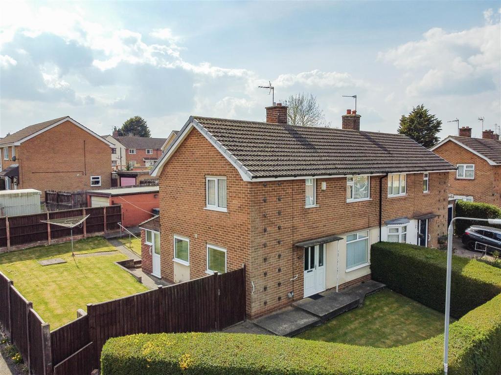 Hayes Road, Keyworth, Nottingham 3 bed semidetached house £189,950