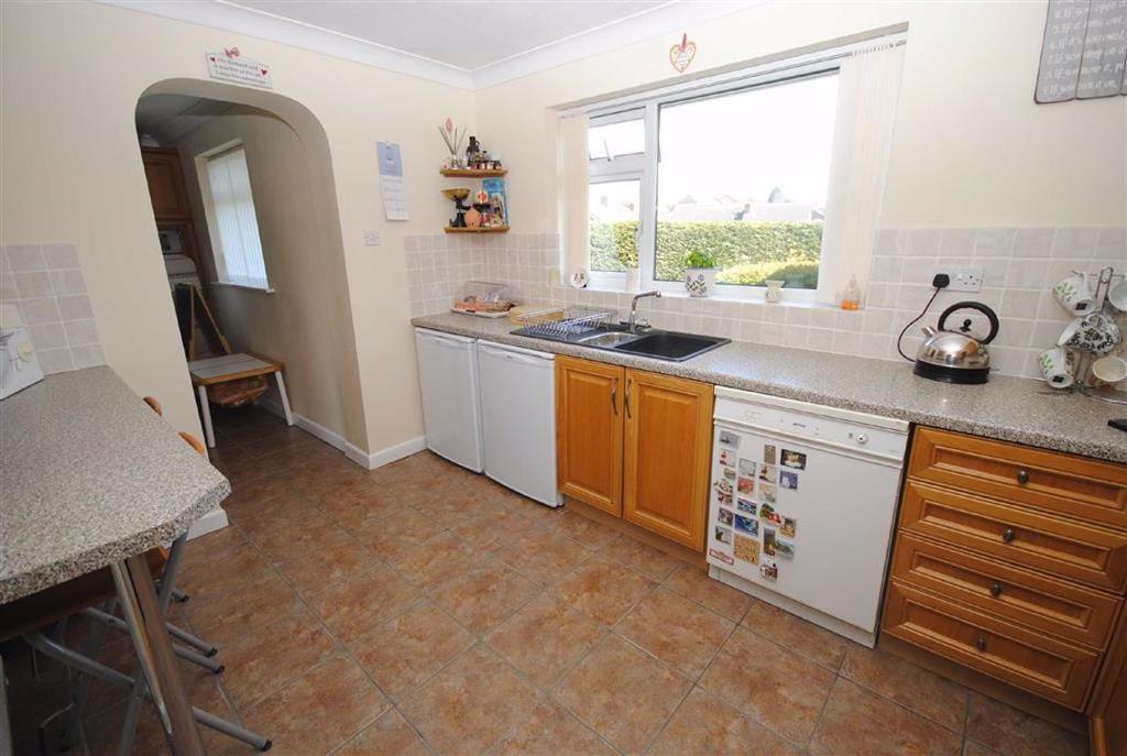 Kitchen Additional View