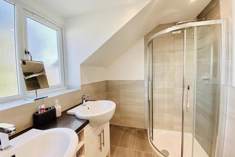 22a Cheyne Walk, Hornsea, HU18 1BX