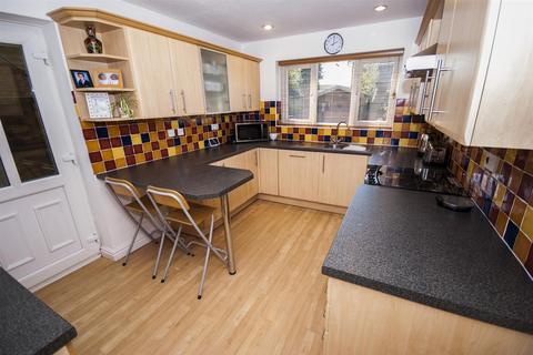 37 Brooksbottoms Close, Ramsbottom, Bury, BL0 9YP