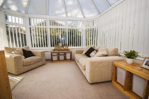 37 Brooksbottoms Close, Ramsbottom, Bury, BL0 9YP