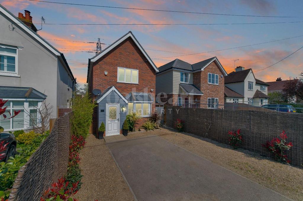 Darcy Road, Colchester 3 bed house £325,000