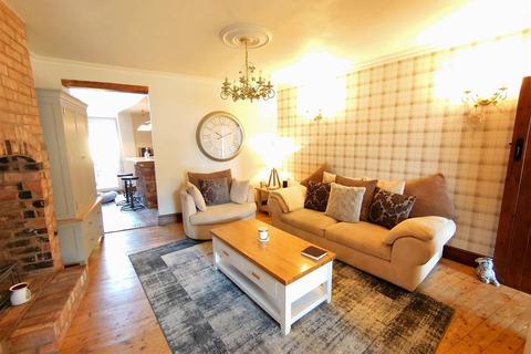 8 Arden Road, Bulkington, Bedworth, CV12 9JJ