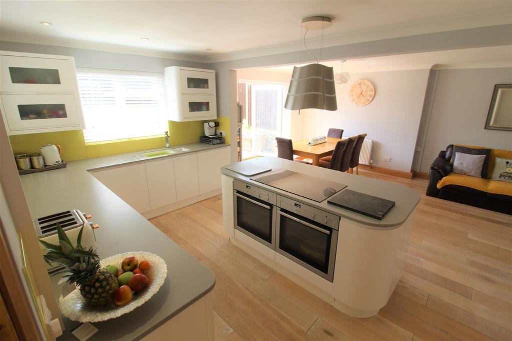 The Wheatridge East, Upton St. Leonards, Gloucester 4 bed detached
