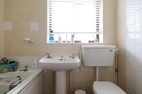 45 Kirby Road, Dartford, DA2 6HE