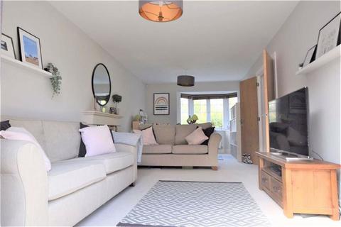 4 Callows Orchard, Rushwick, Worcester, WR2 5GU